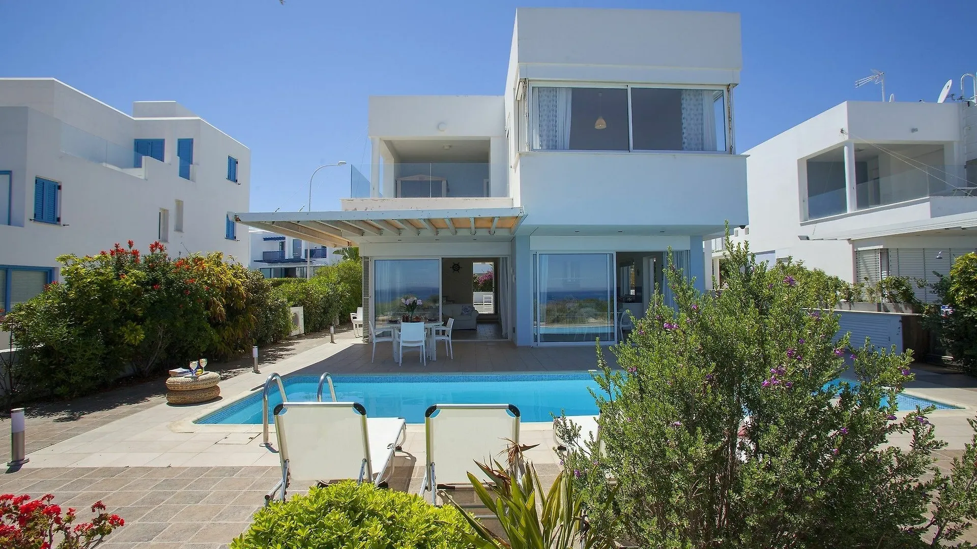 Naxos Villas Protaras 0*,